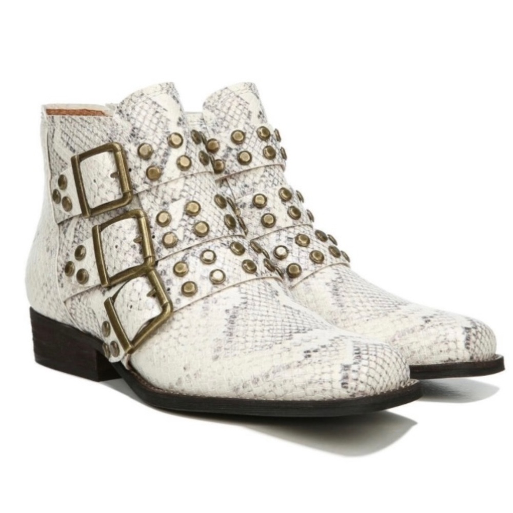 NEW Zodiac Animal Print Booties